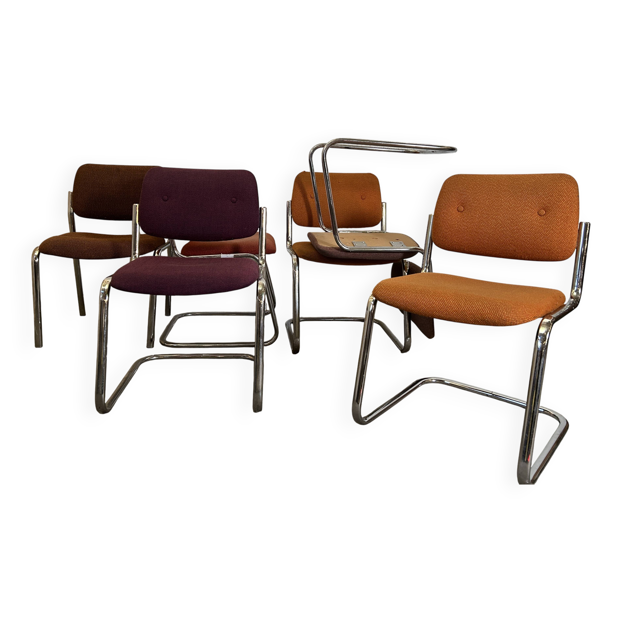 Set of 6 Steelcase style chairs