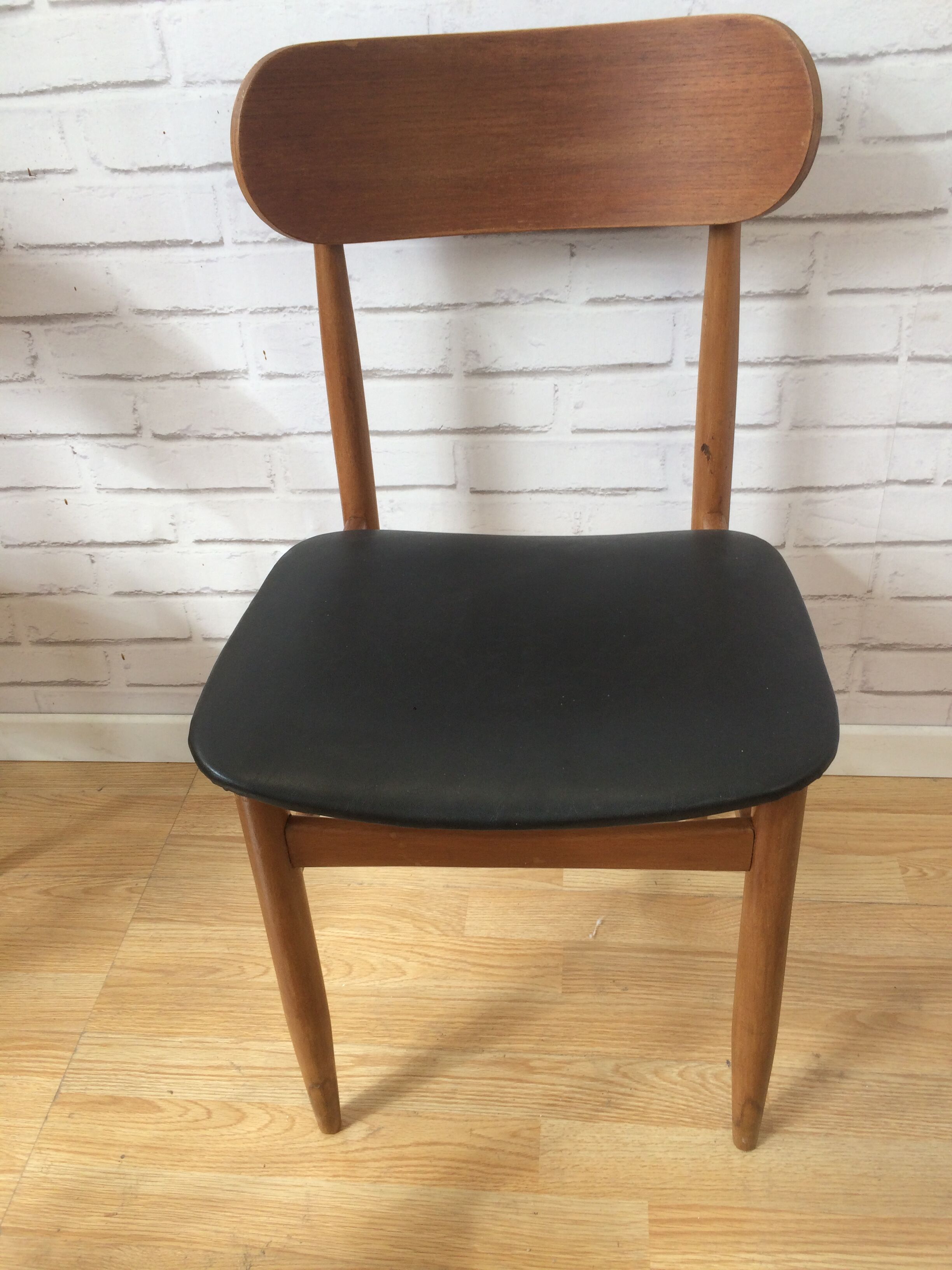Lot de 4 chaises scandinaves