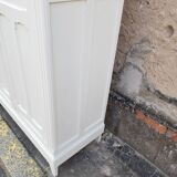 Authentic Parisian off-white wardrobe