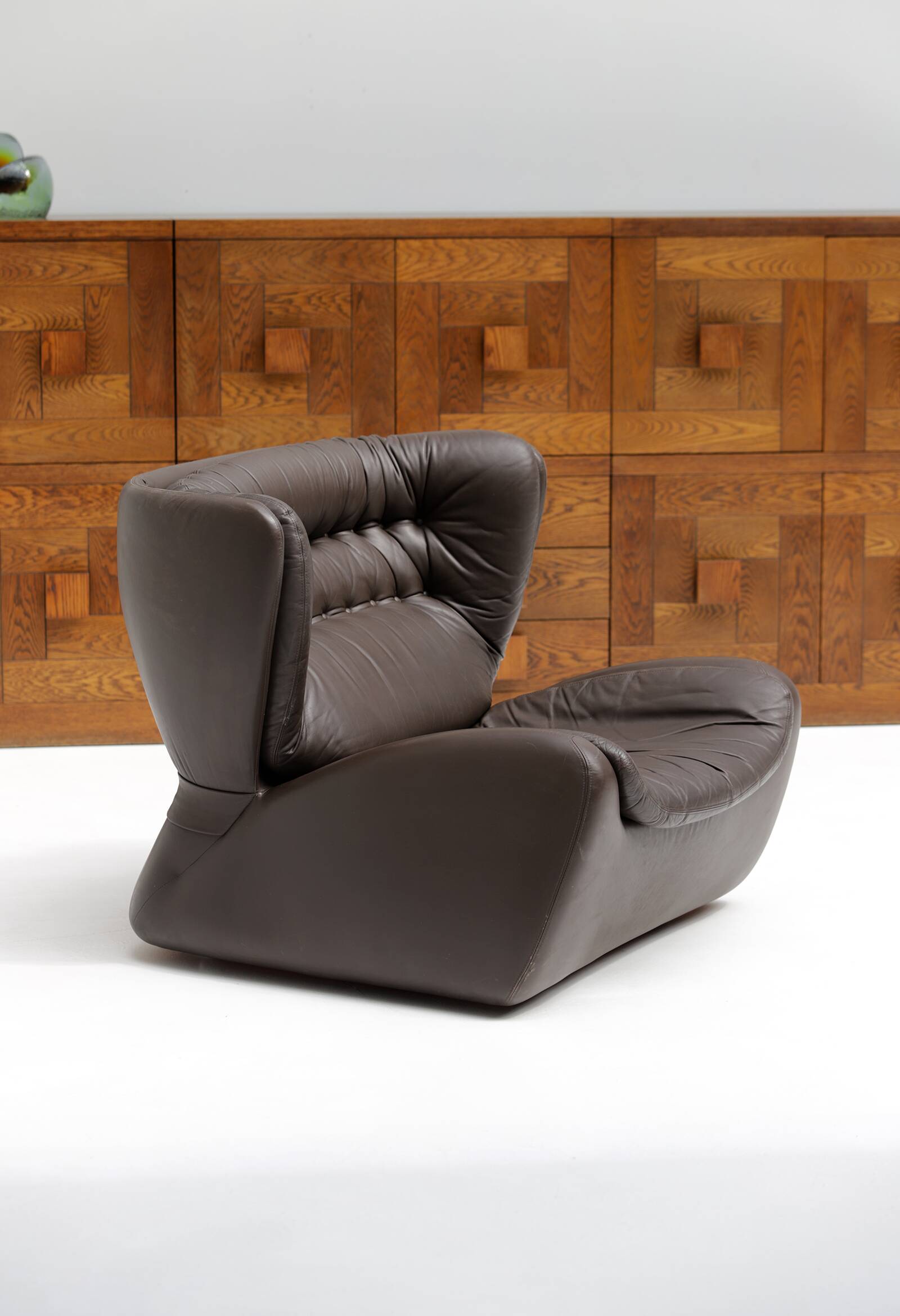 One-seat lounge sofa model pasha, manufactured in the 1970s by durlet, belgium.