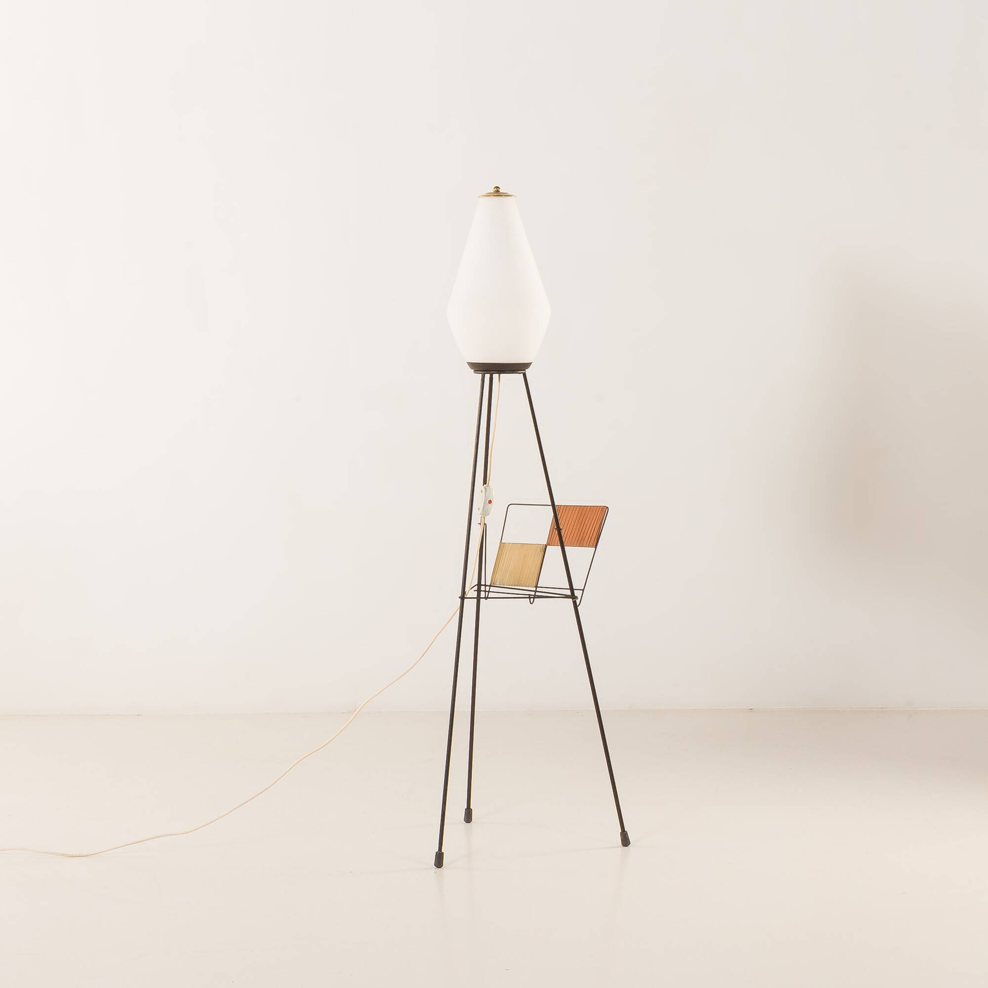 Italian mid-century floor lamp with a newspaper rack in Stilnovo style, 1960s