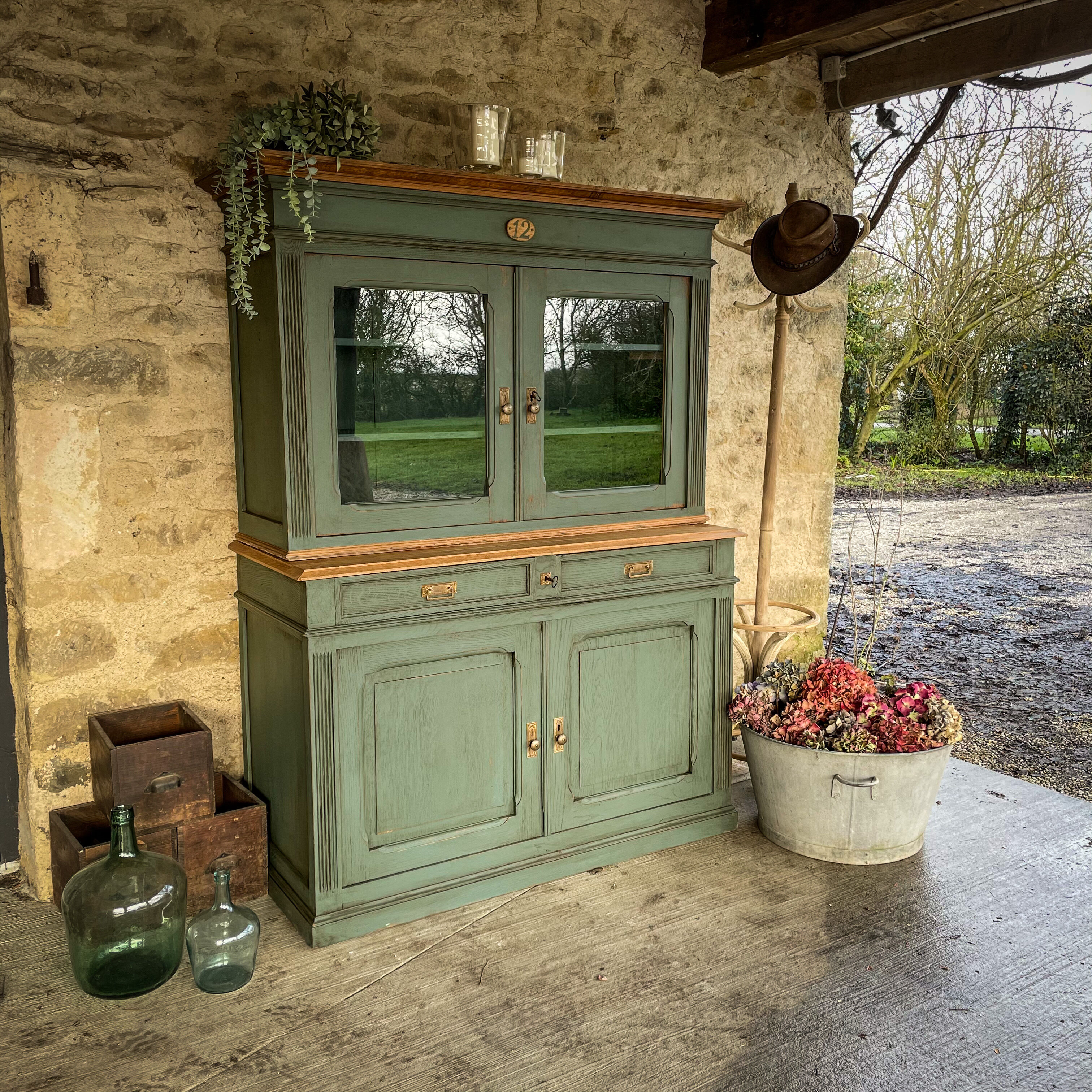 Buffet two bodies blue green oak
