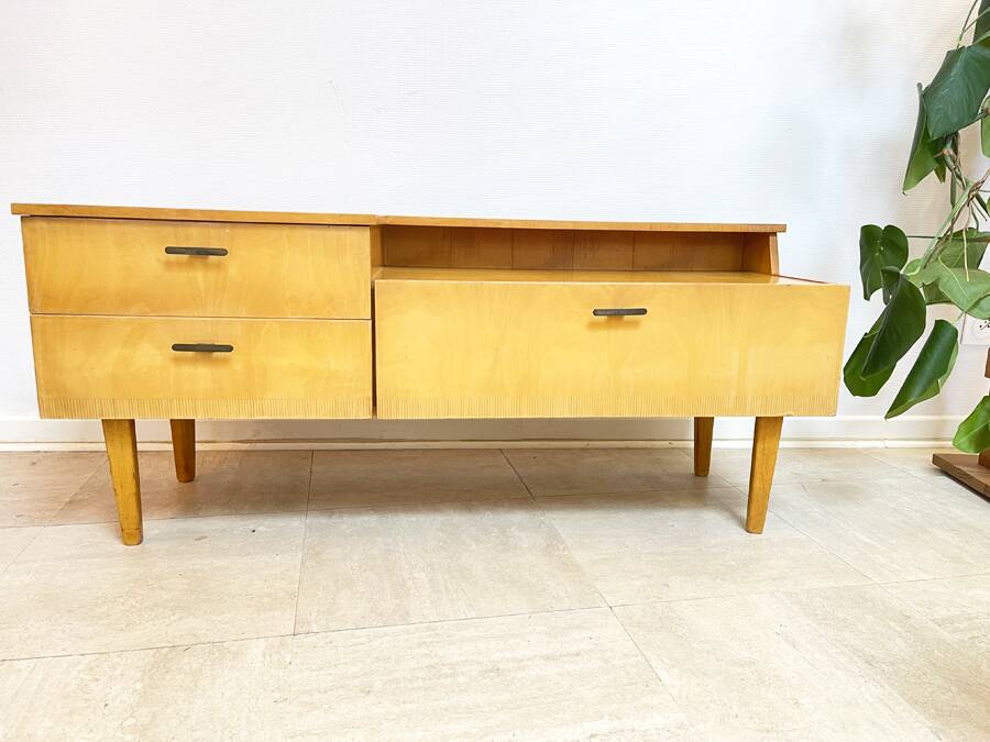 Coiffeuse basse vintage en bois blond – meuble moderniste années 50/60