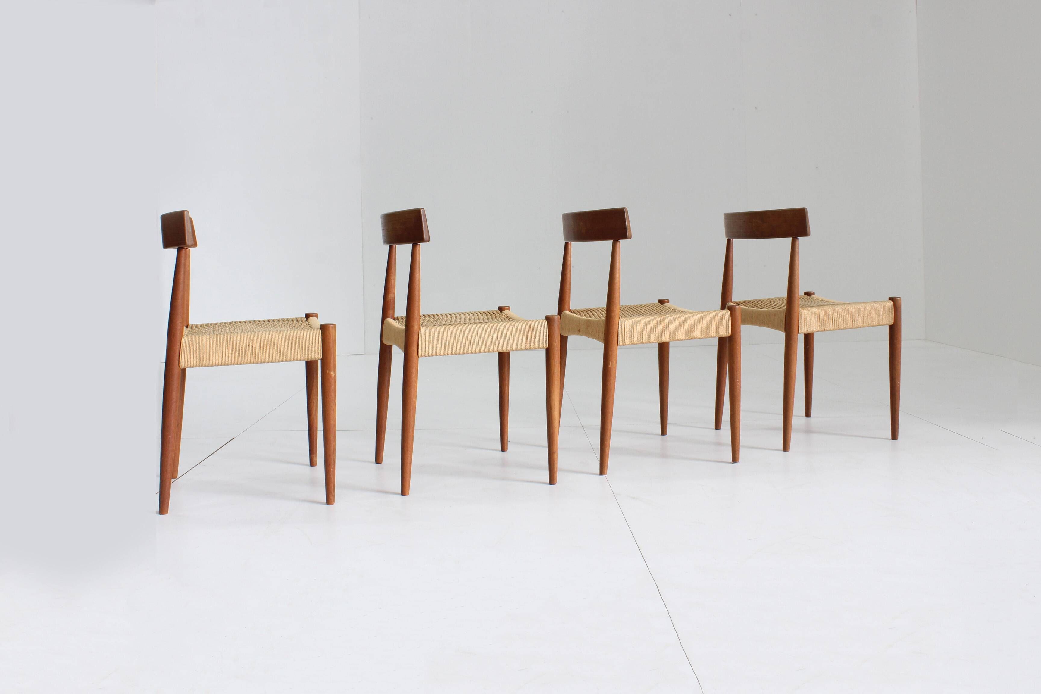 Set of 4 Paper Cord Danish Dining Chairs by Arne Hovmand-Olsen for Mogens Kold