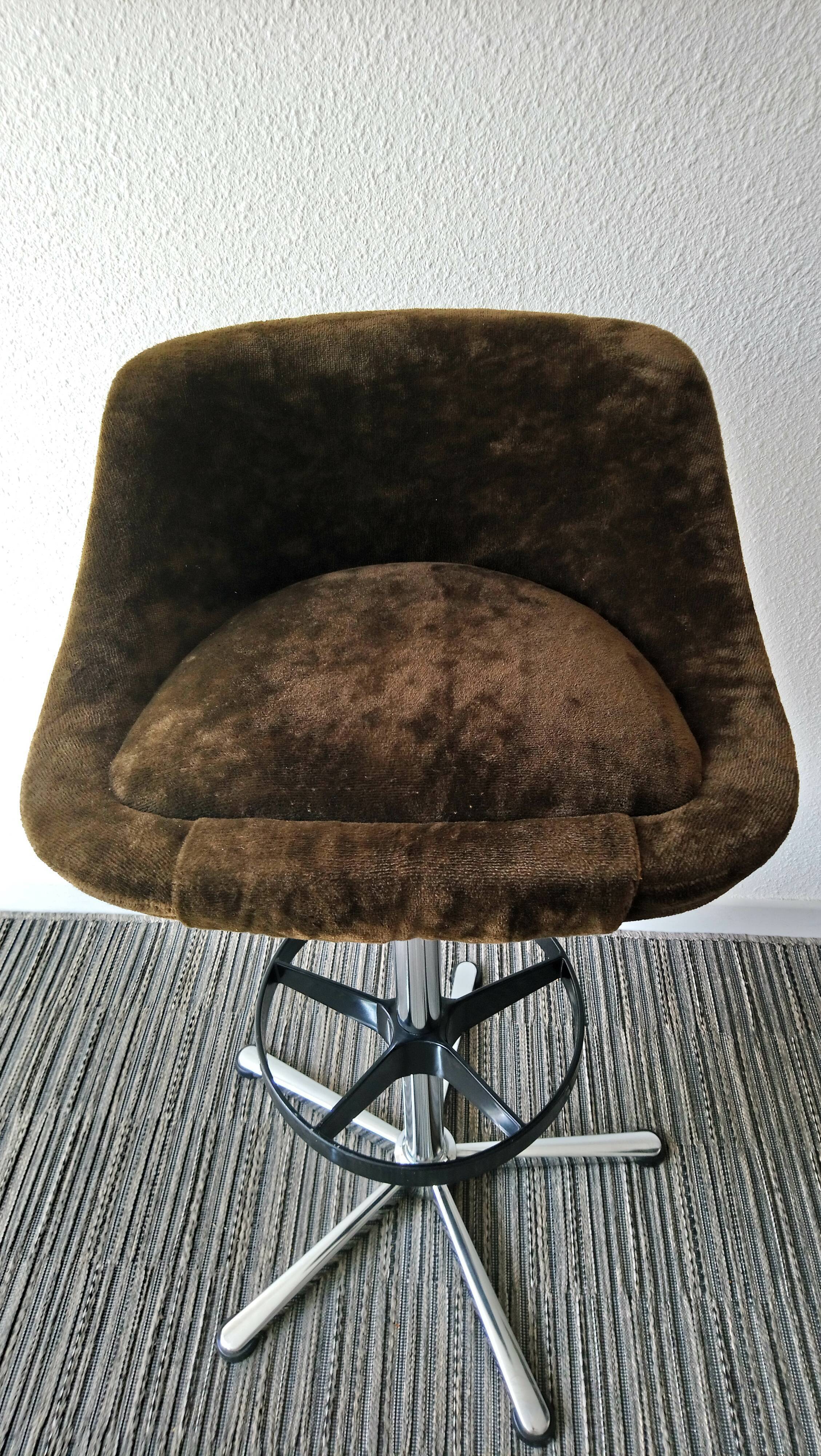 Paire de tabourets haut de bar années 70/80
