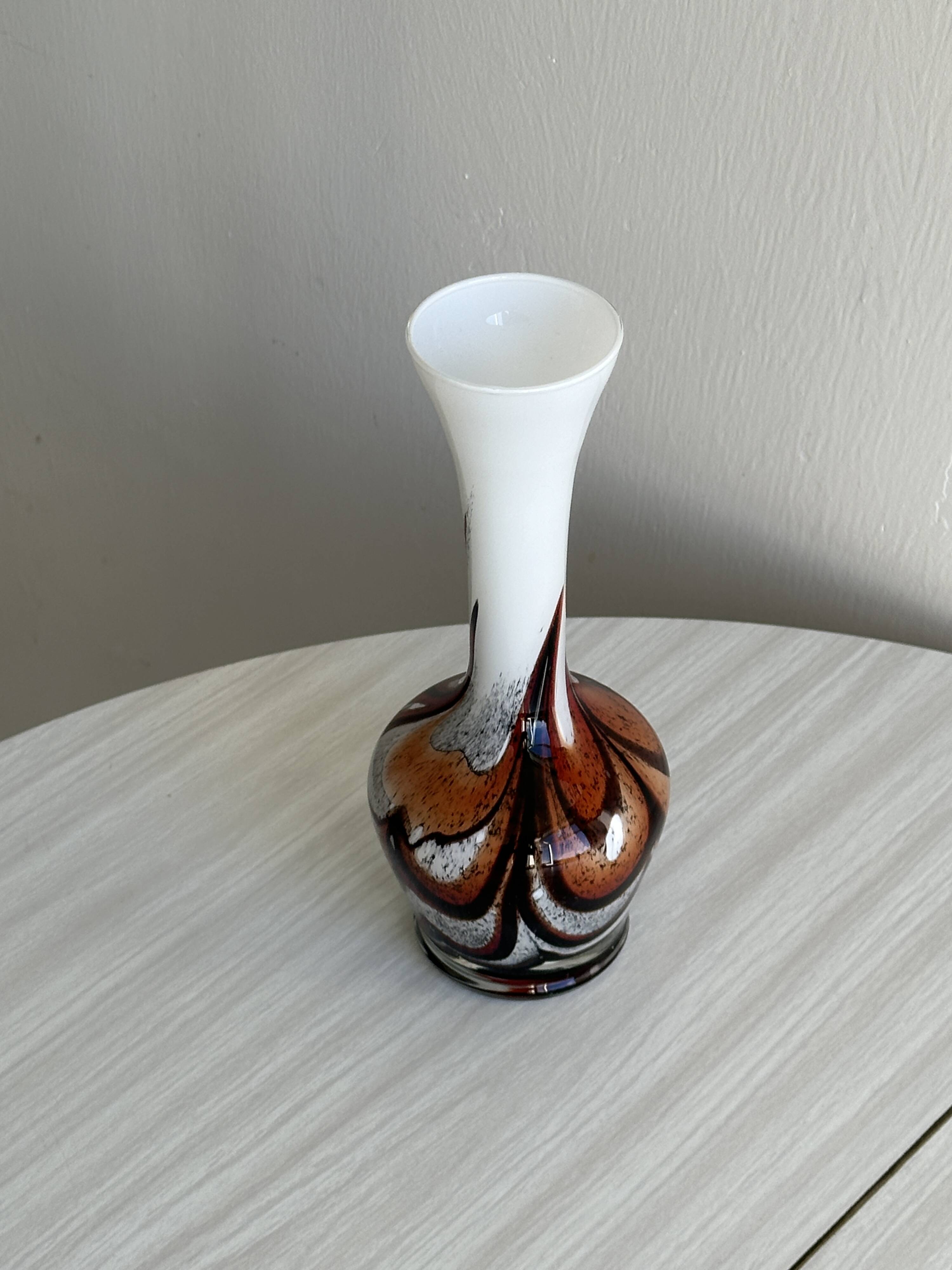 Vintage blown glass soliflore vase