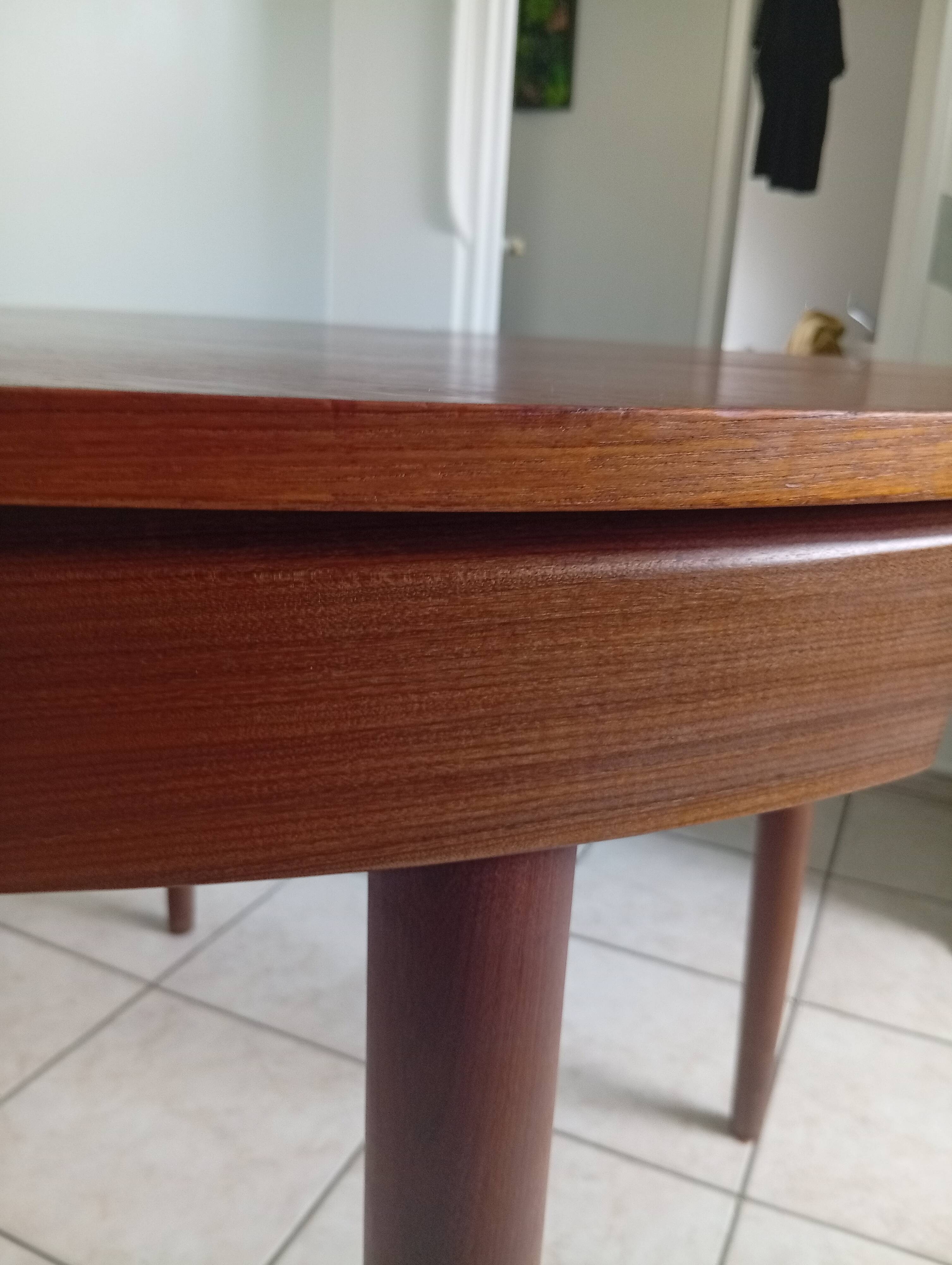 Danish table Frem Røjle Hans Olsen extendable round Scandinavian