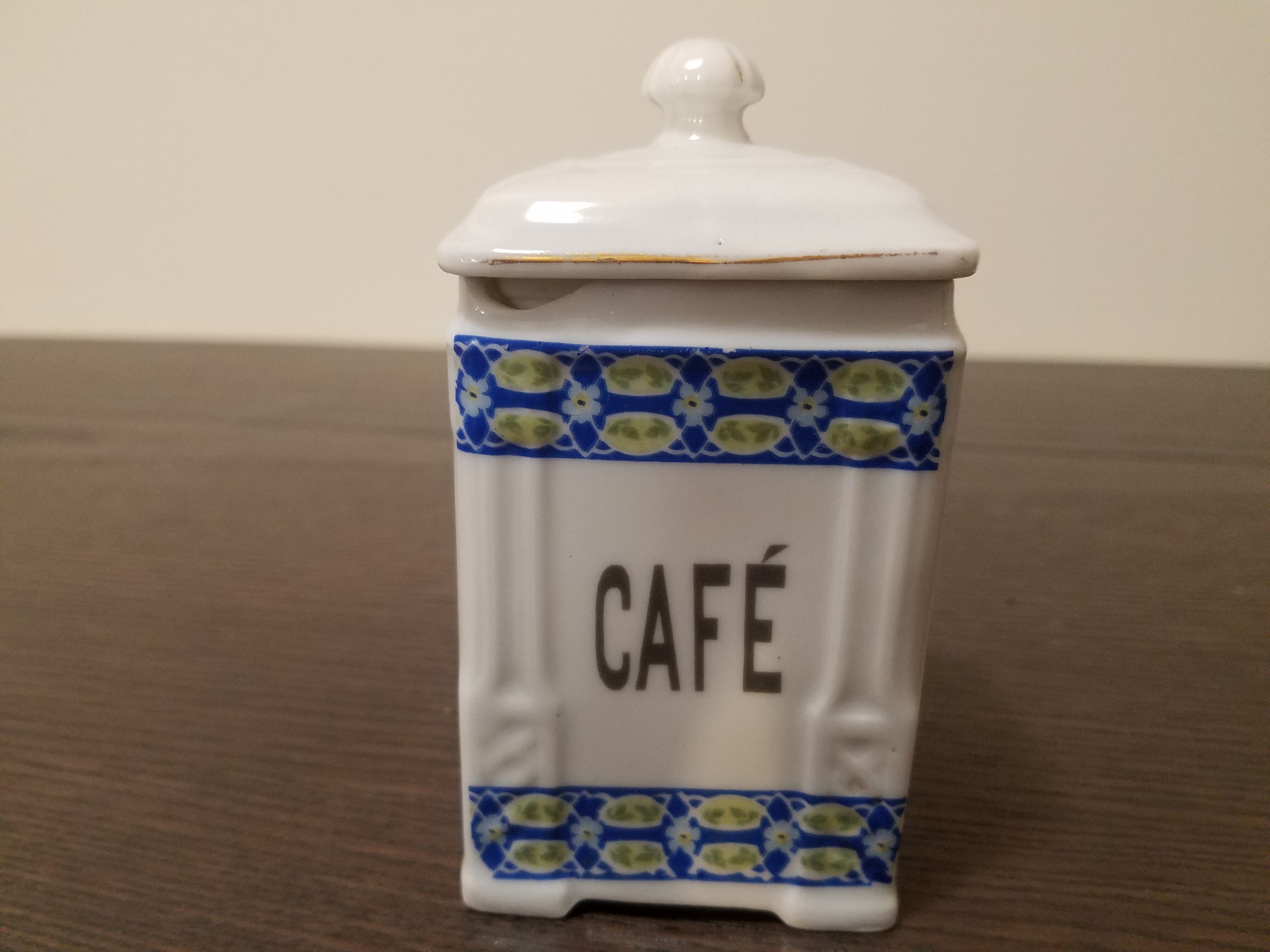 Art deco spice pots in fine porcelain numbered