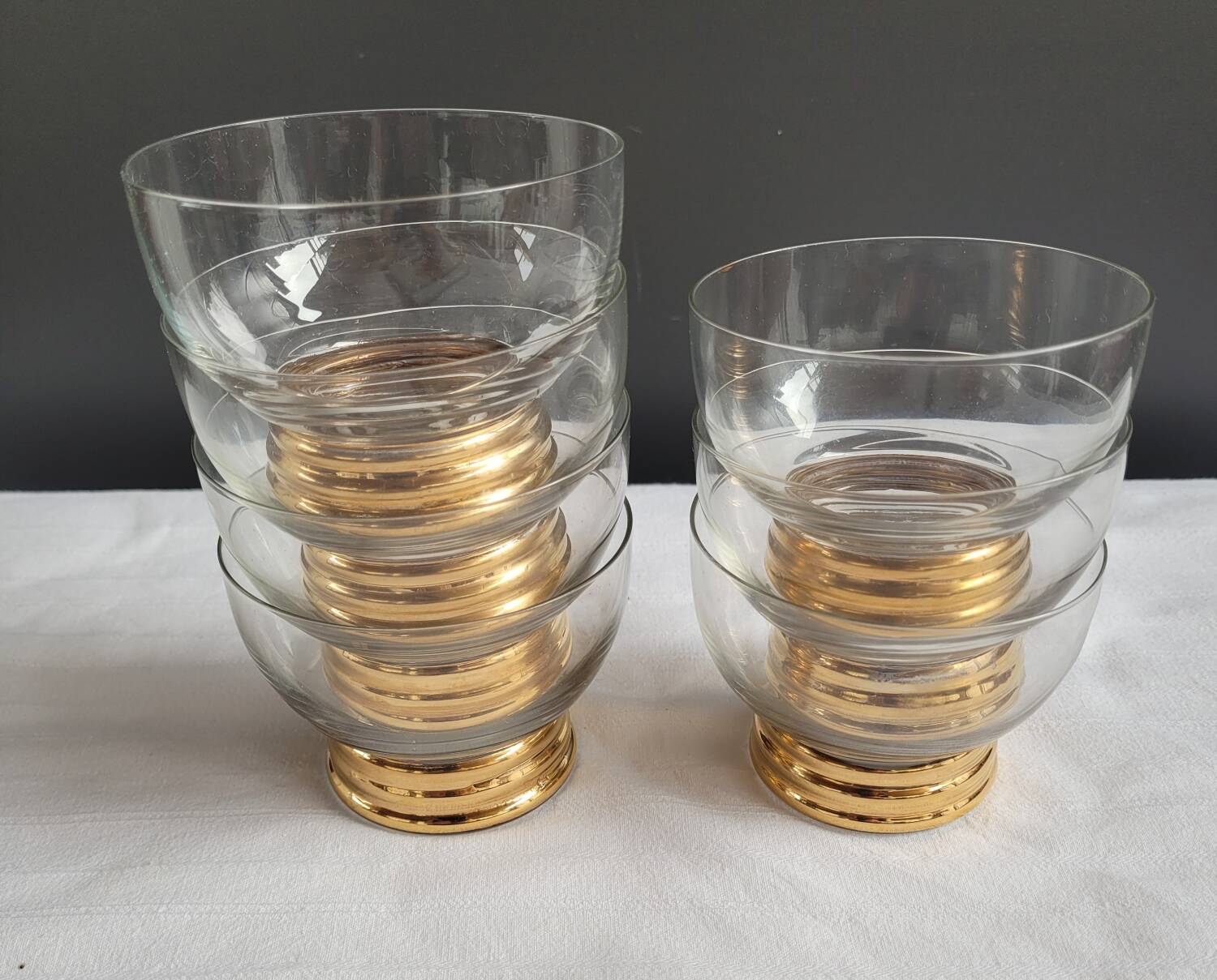 Champagne coupes