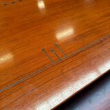 Beautiful and extendable Art Deco design dining table for 6 to 8 people