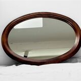 Miroir ancien ovale en bois sculpté – Teinte acajou