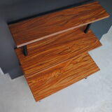 Shelf in formica