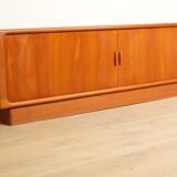 Vintage sideboard | 220 cm Dyrlund | 1960s | Tambour doors
