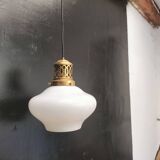 White opaline suspension