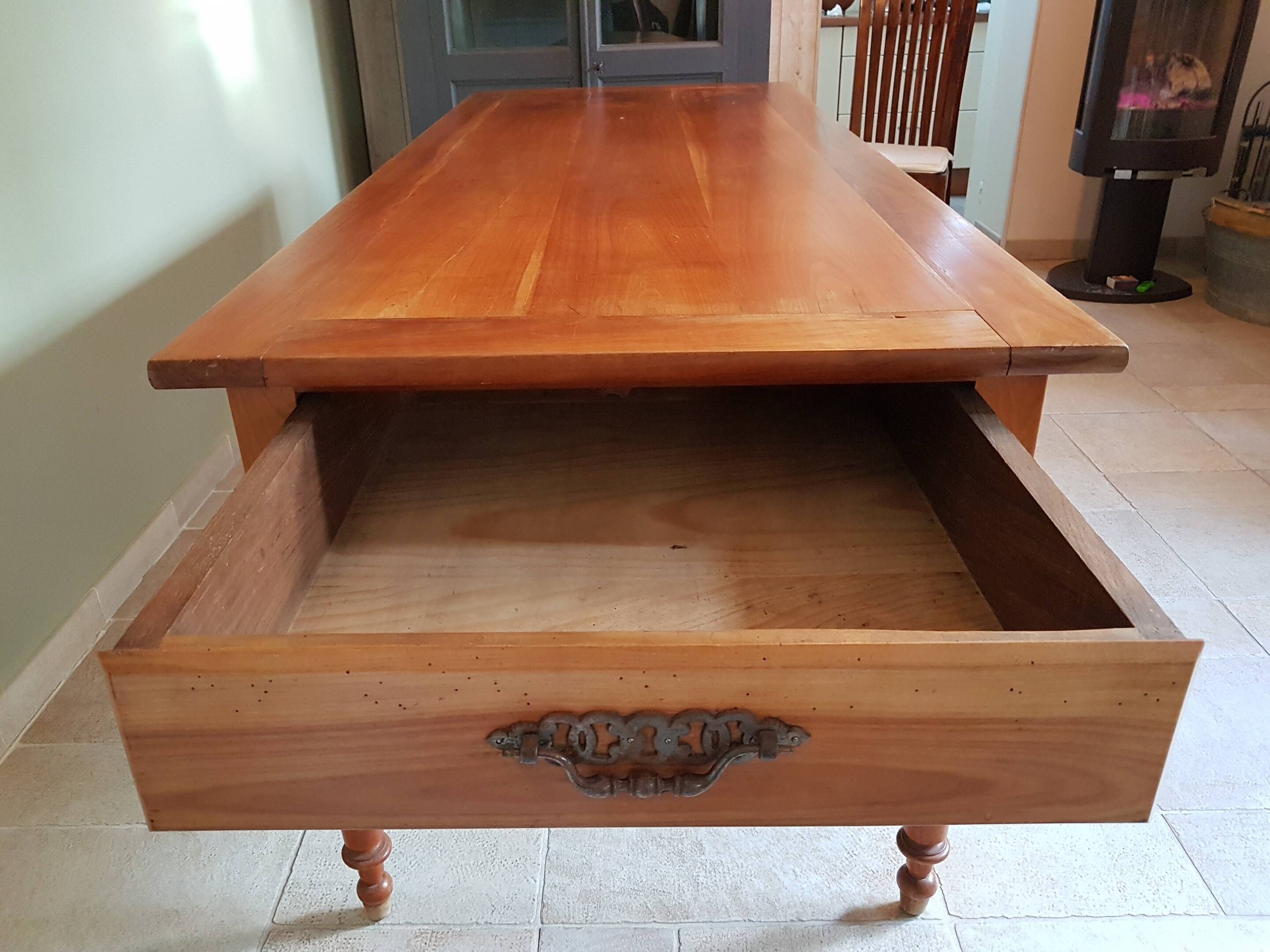 Farm table in cherry
