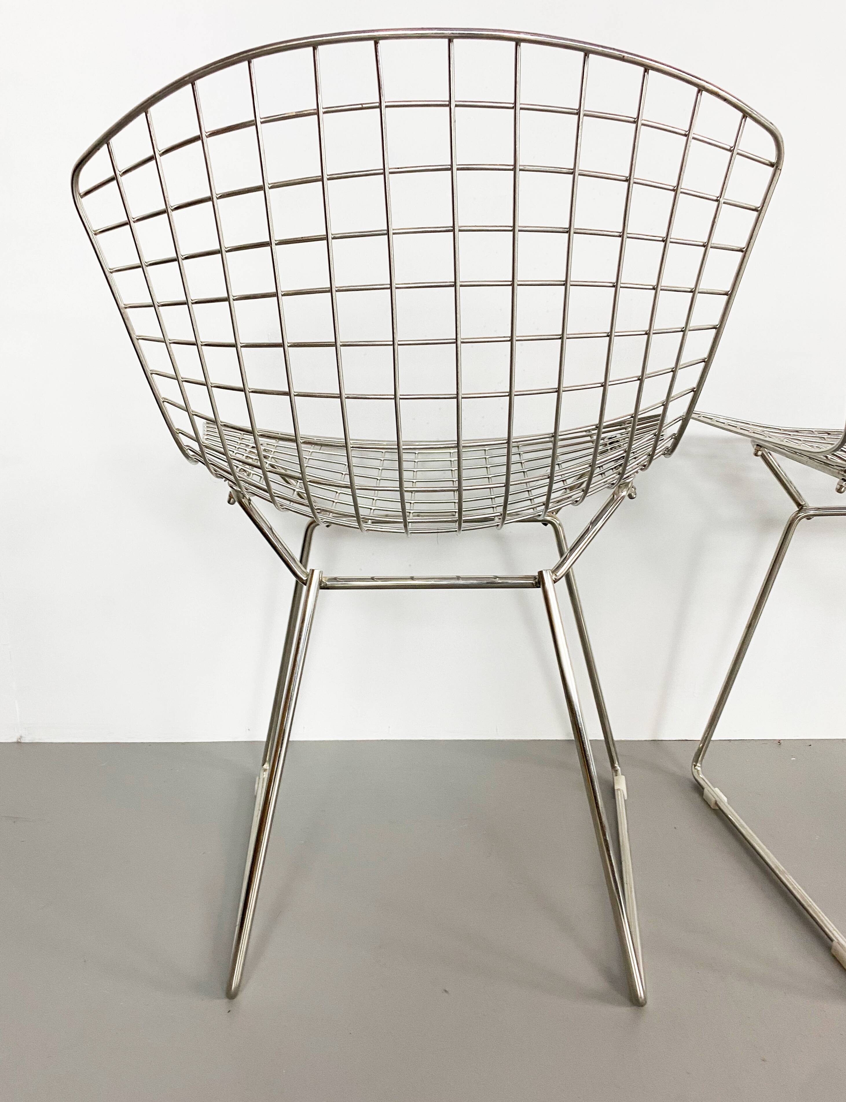 Lot de 4 chaises d'Harry Bertoia éditées par Knoll