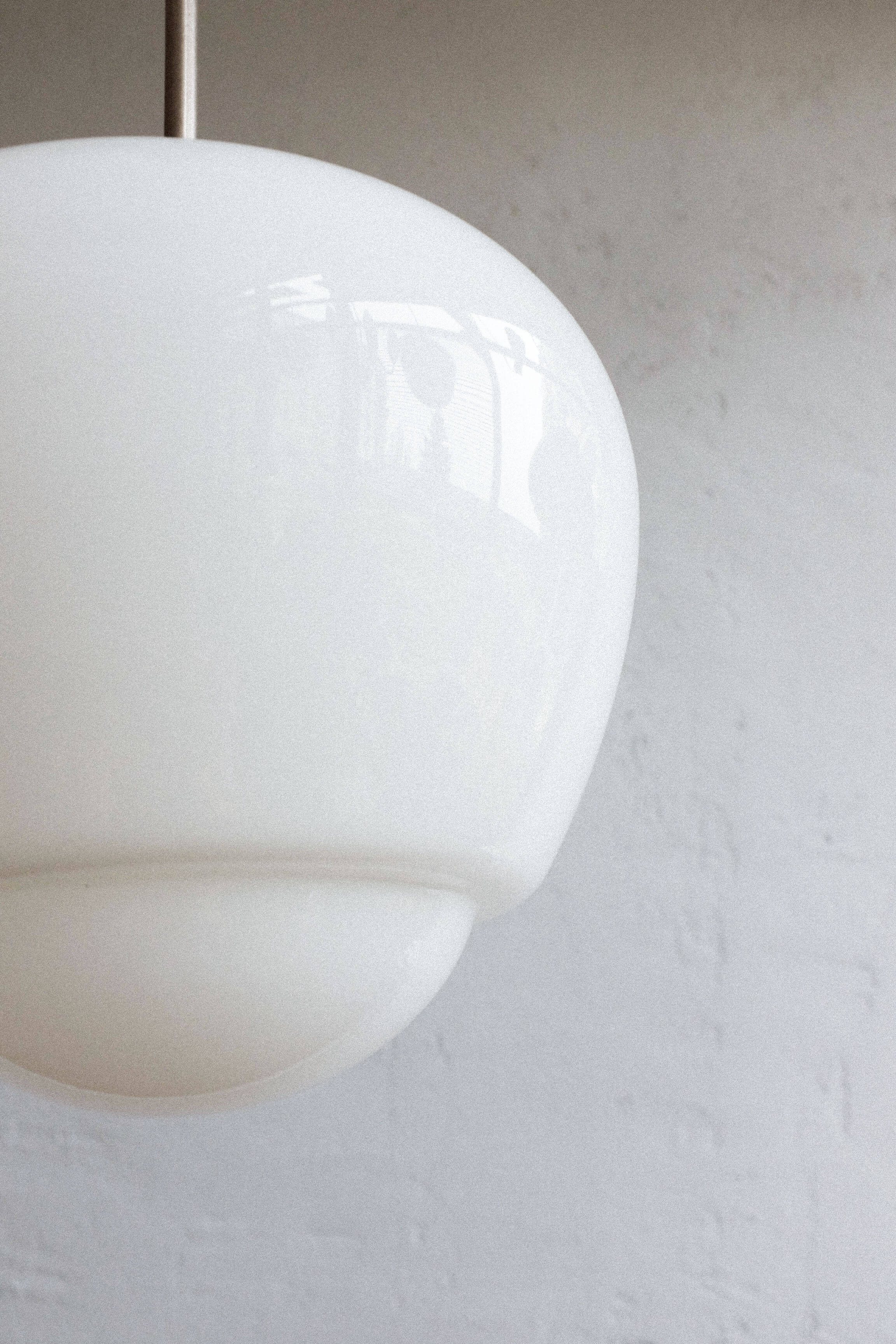 Czechoslovak bakelite hanging school lamp, 1960s