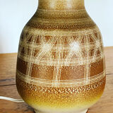 Table lamp