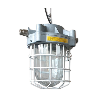 Industrial hanging lamp