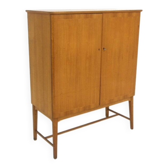 Scandinavian wardrobe in elm, Swedish Modern, Sweden, 1940