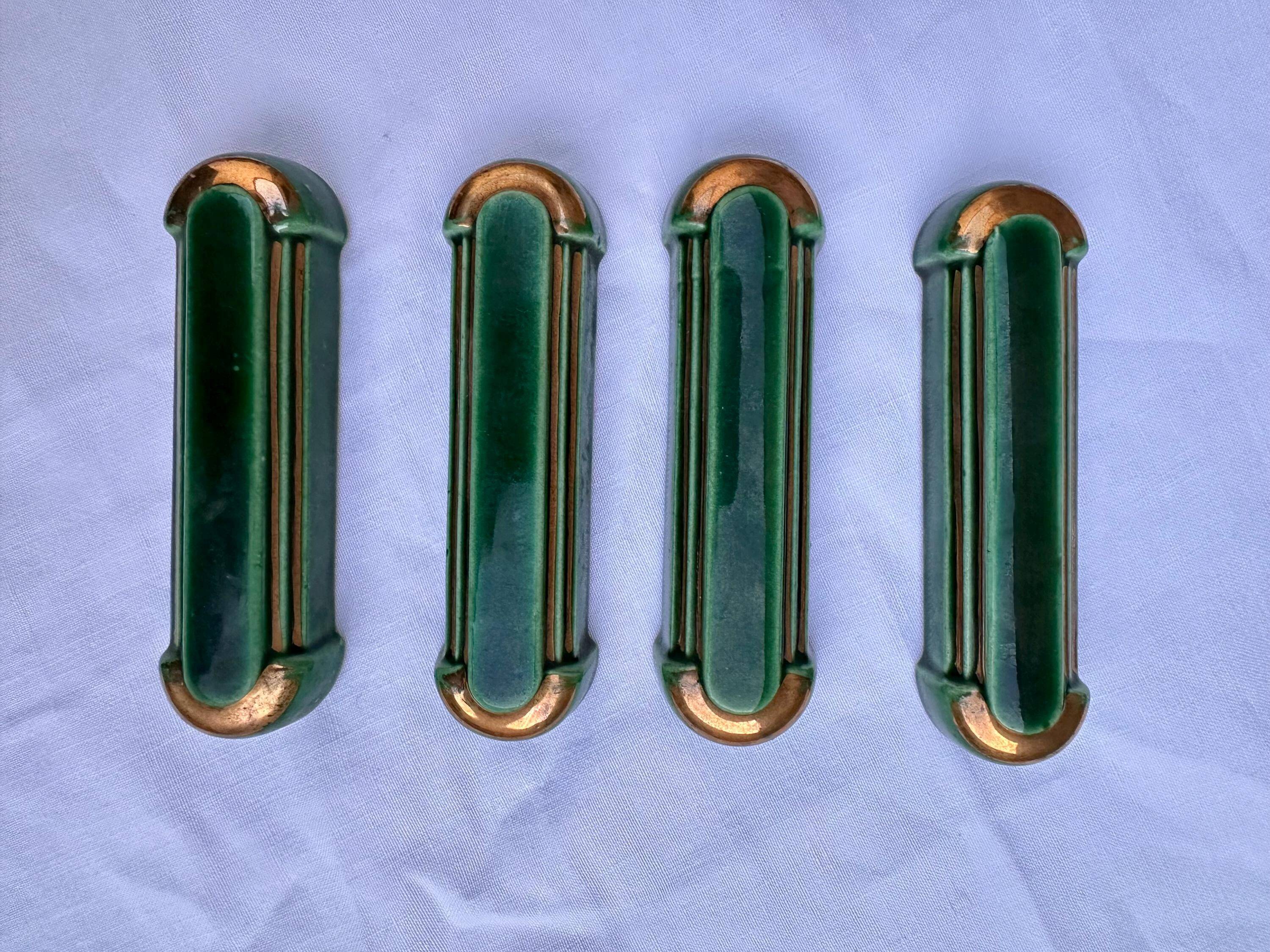 4 porte-couteaux vintage style Art Déco, émail vert émeraude et or