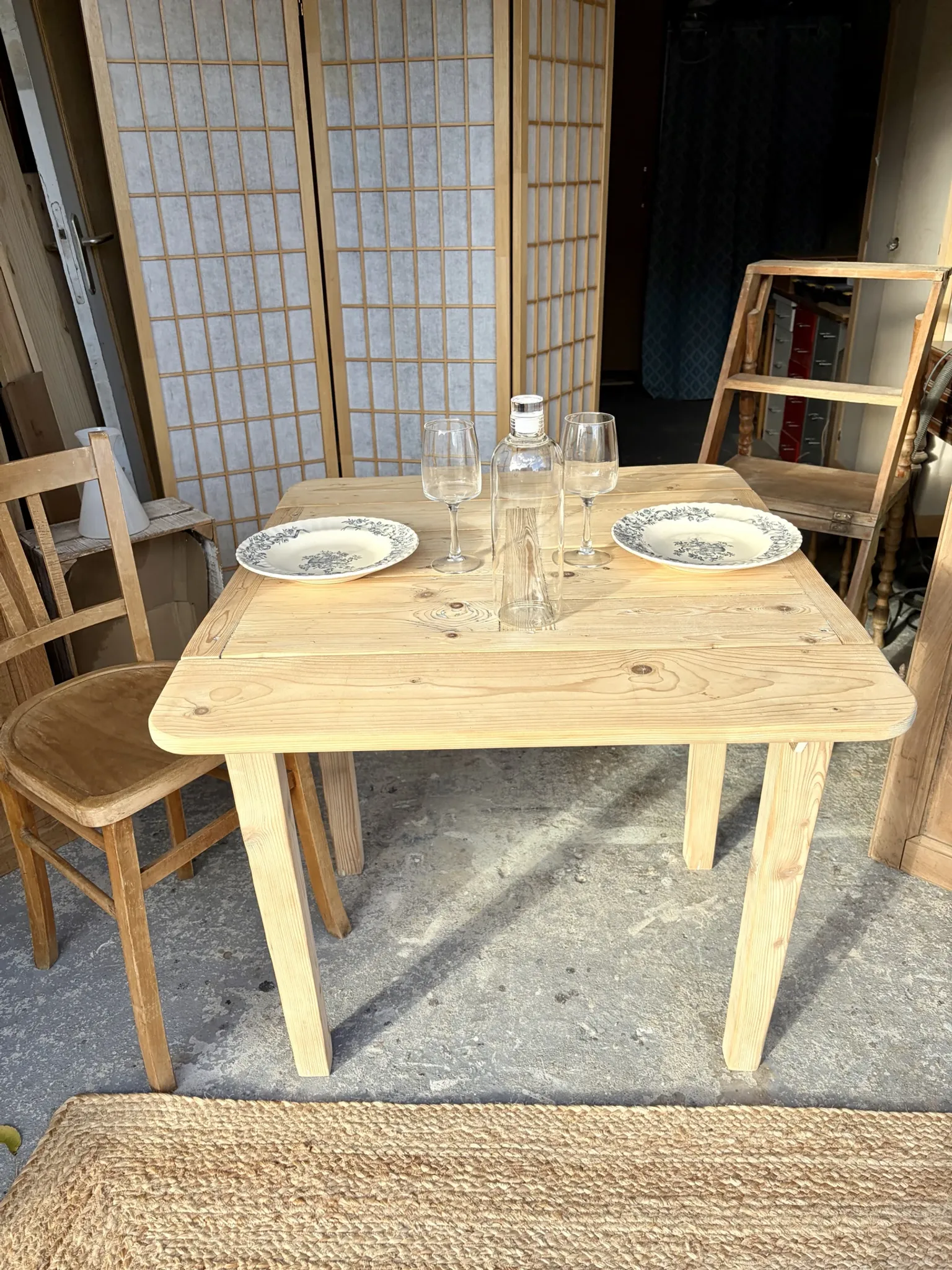 Folding wooden table