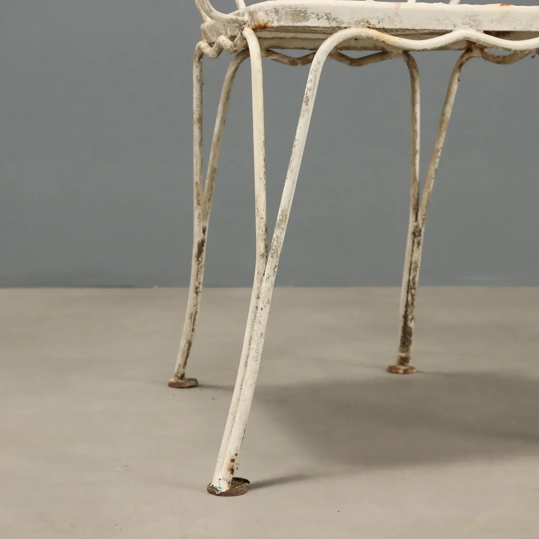 Vintage white lacquered iron garden chairs, Italy, 1950s