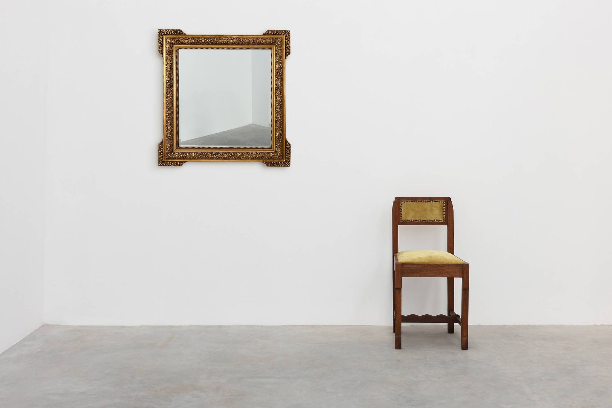 Large square giltwood mirror in Baroque style, 20th century