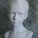 Bust girl with braid