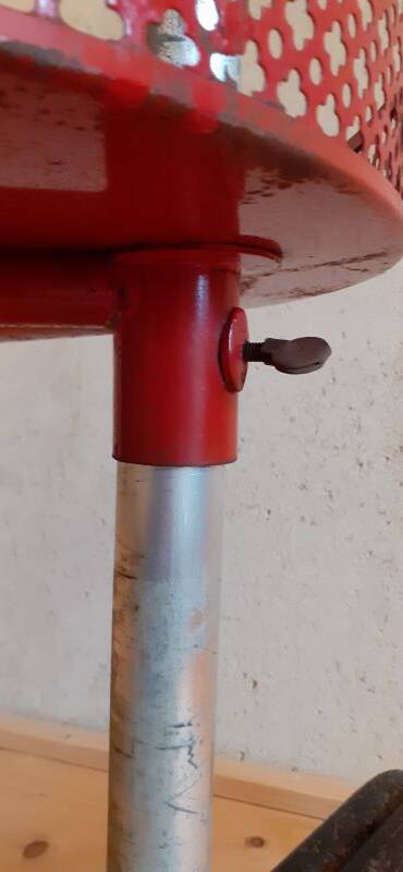 Grocery store display 1950 1960 Paris France perforated sheet metal rigitulle