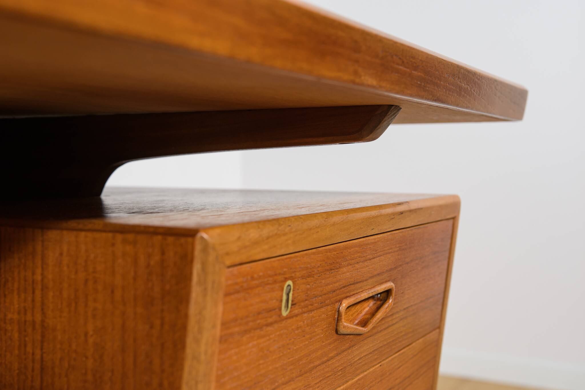 Mid-Century Freestanding Teak Desk, Denmark, 1960s