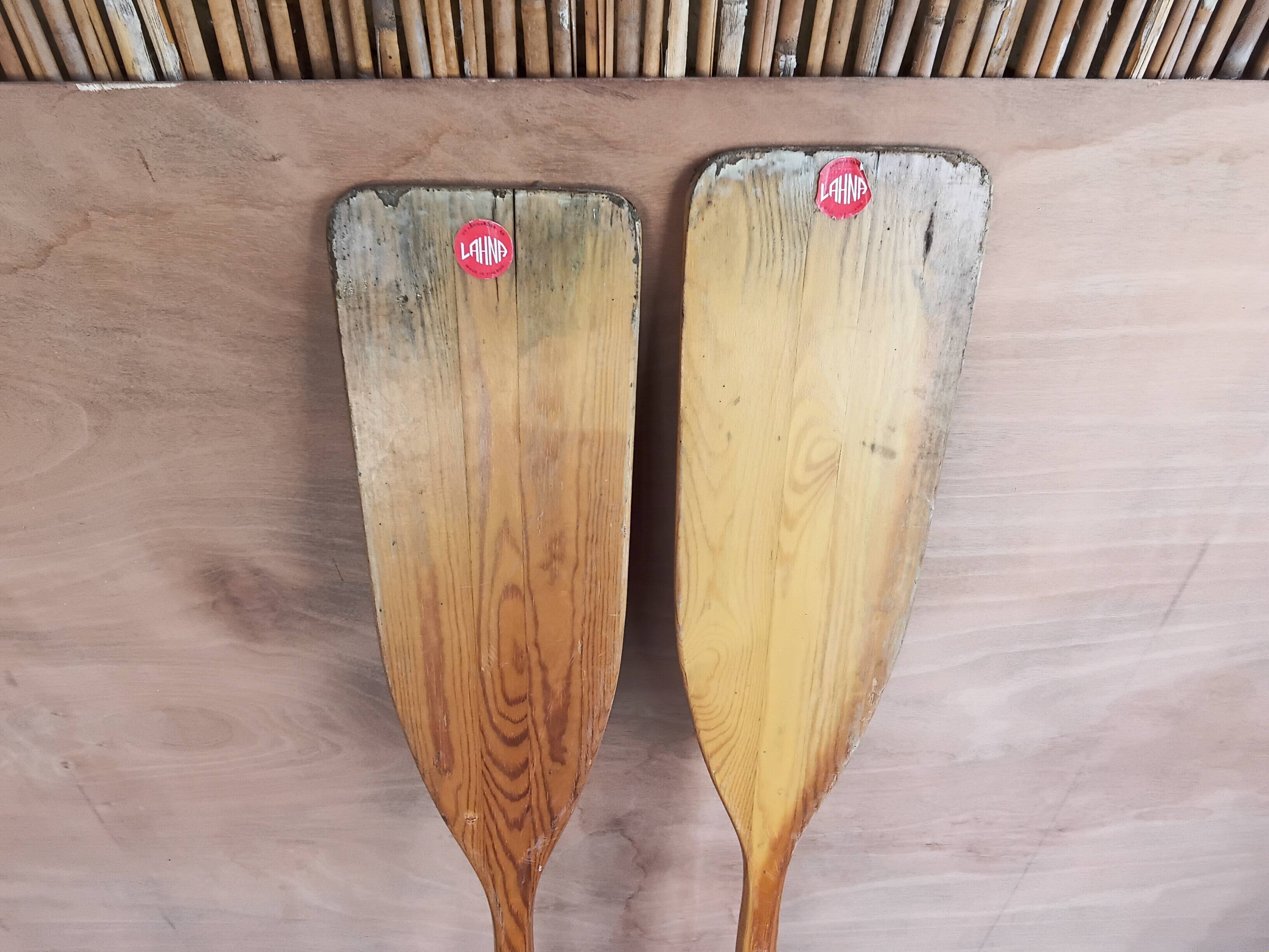 Une paire de pagaies bois Lahnakoski