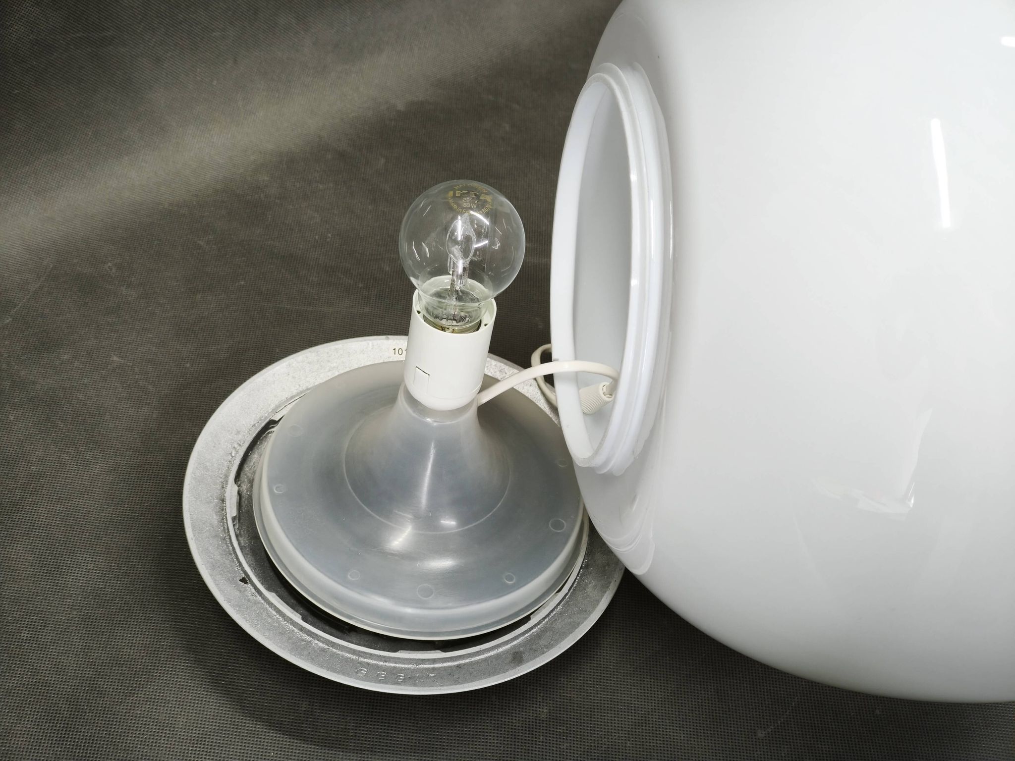 Lampe Jonisk par Carl Öjerstam pour IKEA, Suède, années 1990.