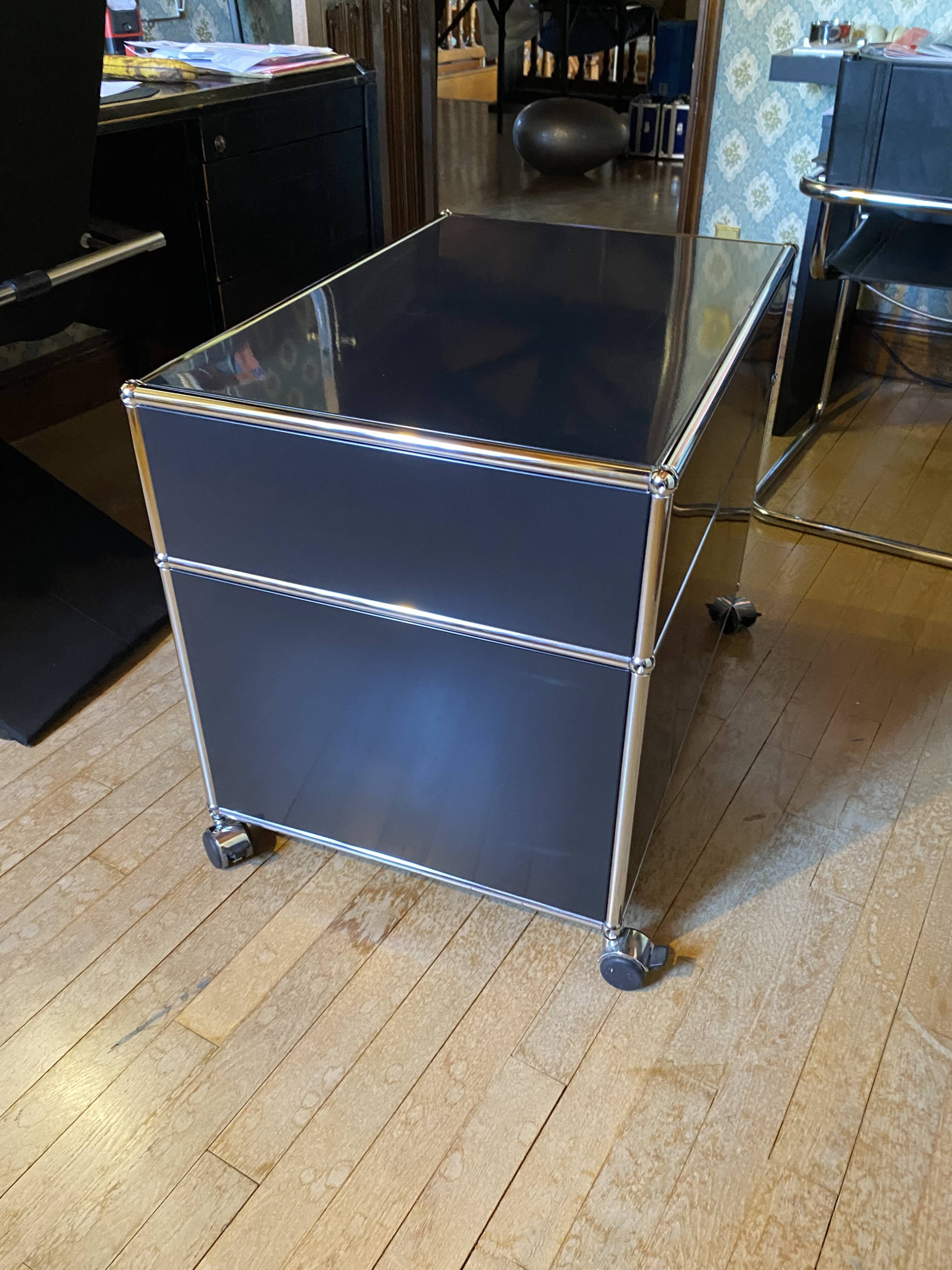 Desserte de bureau USM Haller