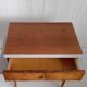 Table de chevet
