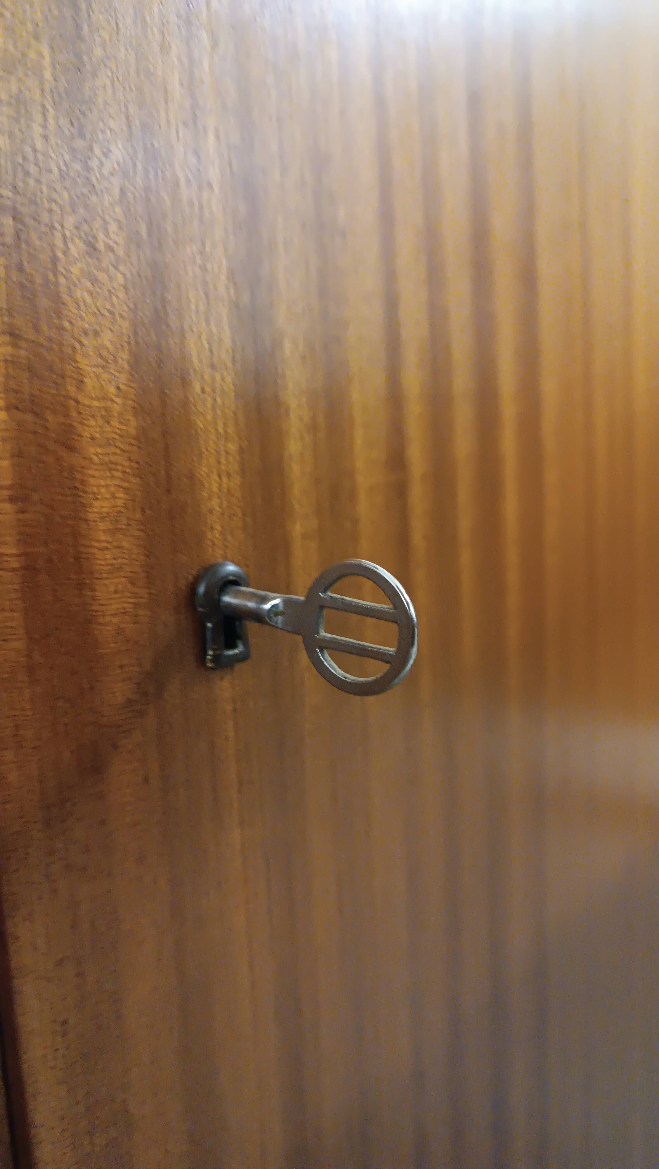 Scandinavian high sideboard with central drawers