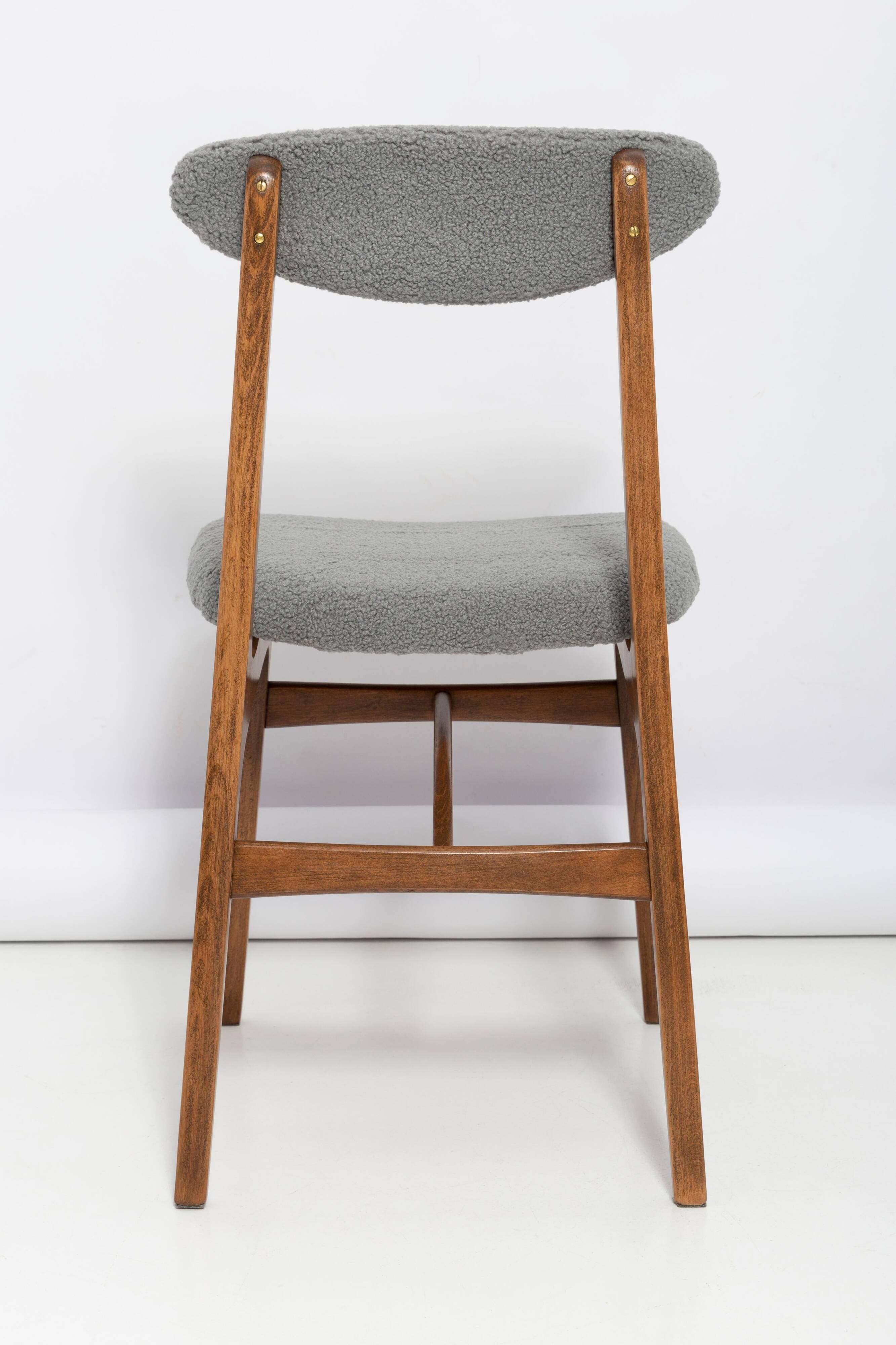 Mid-century boucle armchair in grey designed by Rajmund Hałas, Poland, 1960s.