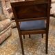 Chaises avec accoudoirs