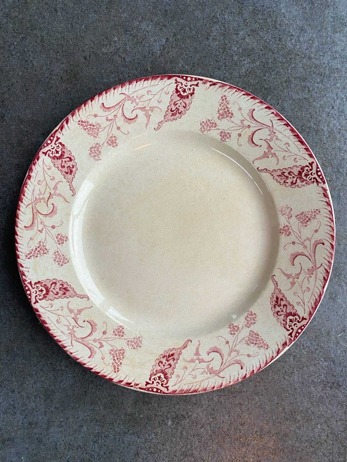 Plate, presentation dish Longwy ironstone