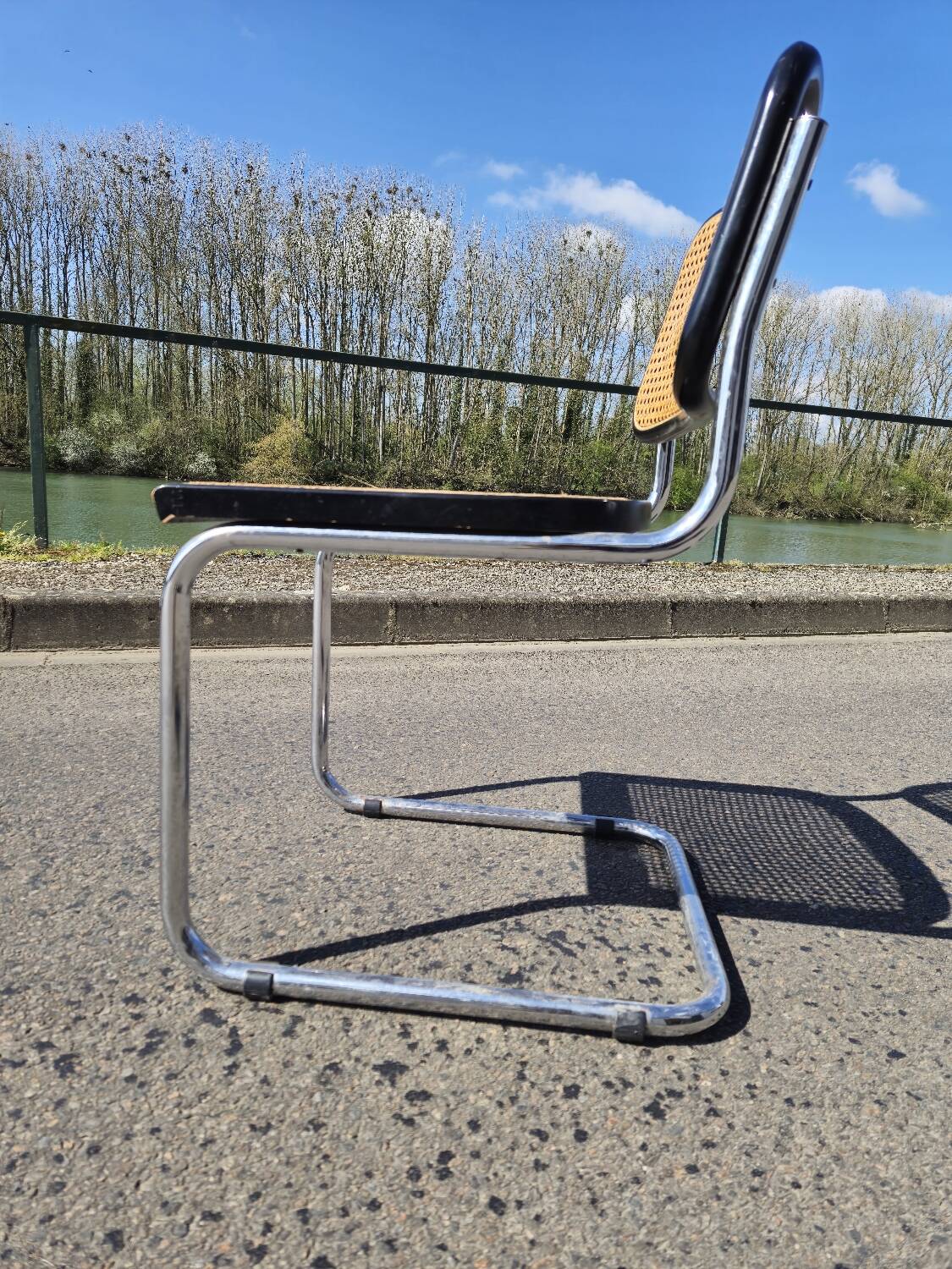 Marcel Breuer B32 chair in original cane signed Italy