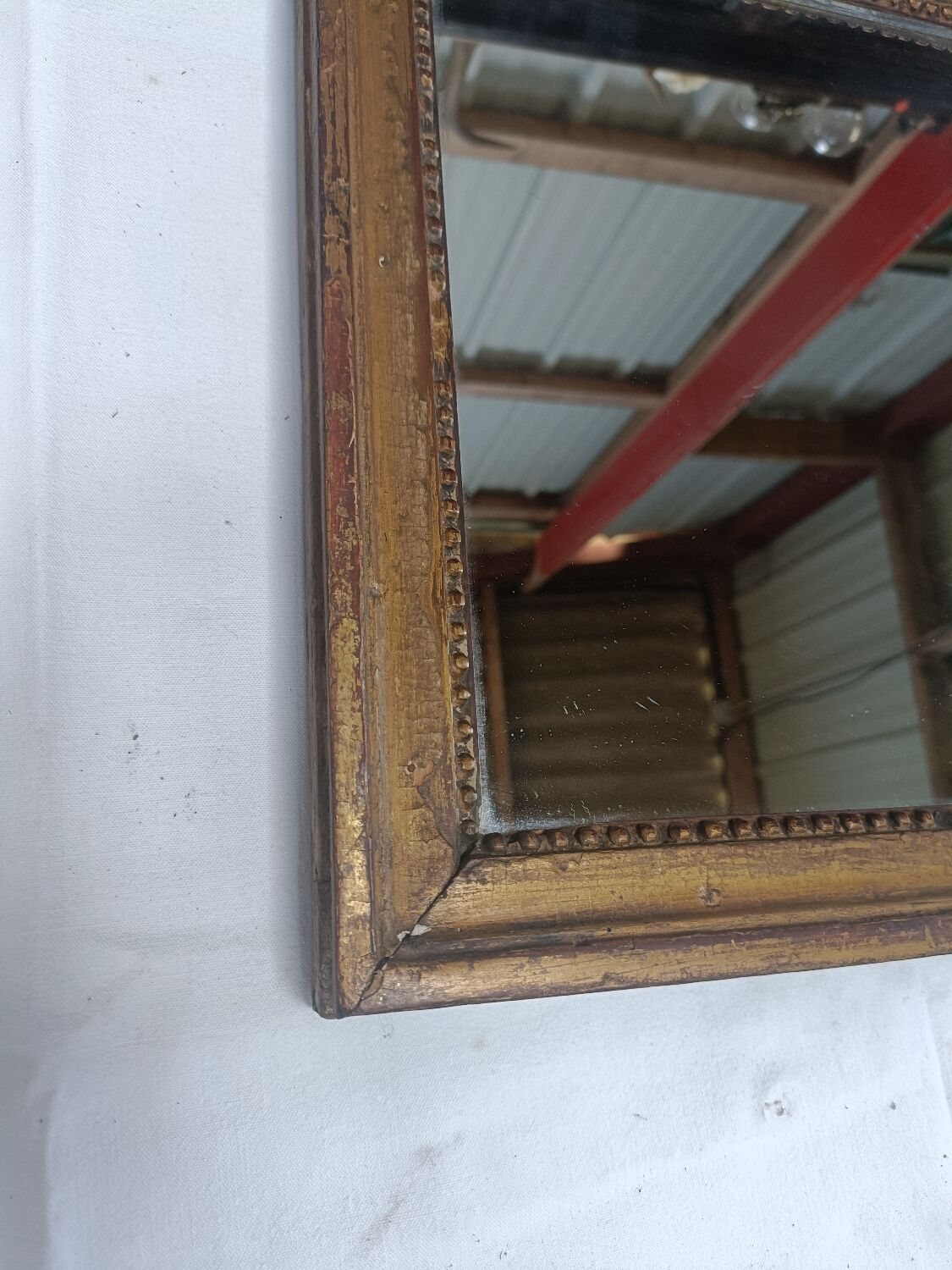 Small mirror in carved stucco wood, nineteenth, original ice