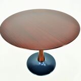 Designed mahogany round dining table, 1969