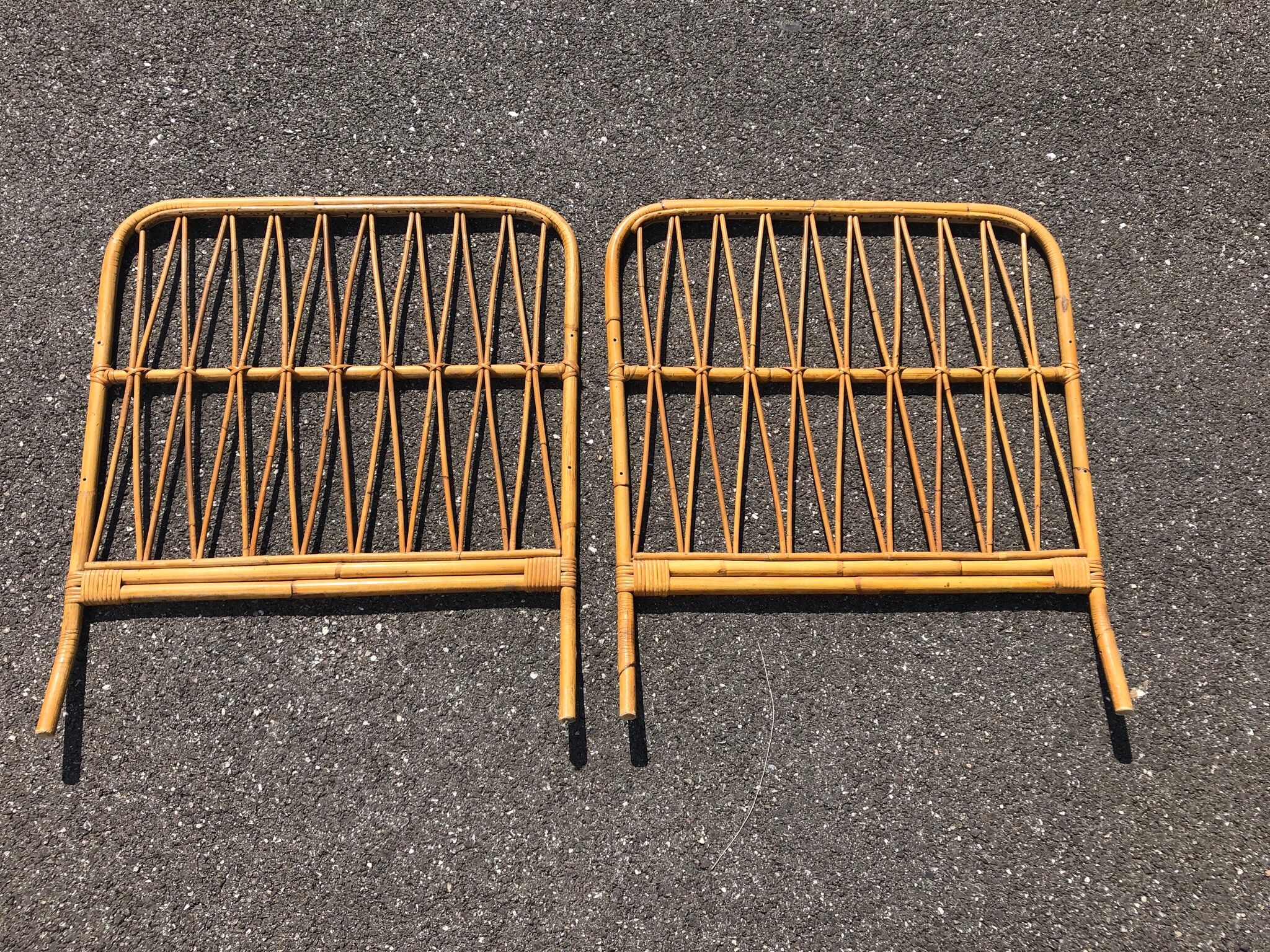 Rattan bedhead