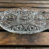 Plat en verre taillé