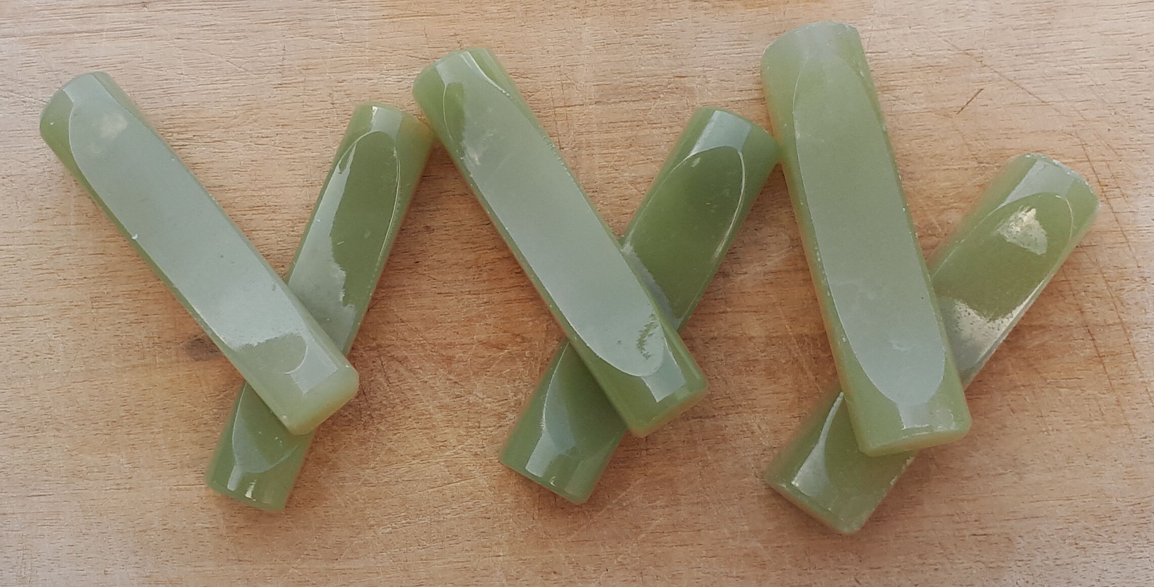 Jade style natural stone knife holder (6 pieces)