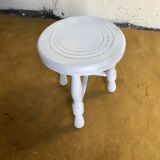 Tabouret tripode de vachette