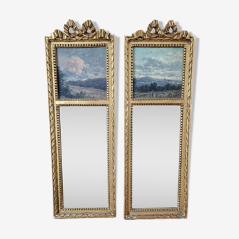 Paire de petits miroirs - trumeau - En bois mouluré, sculpté et doré - De style Louis XVI