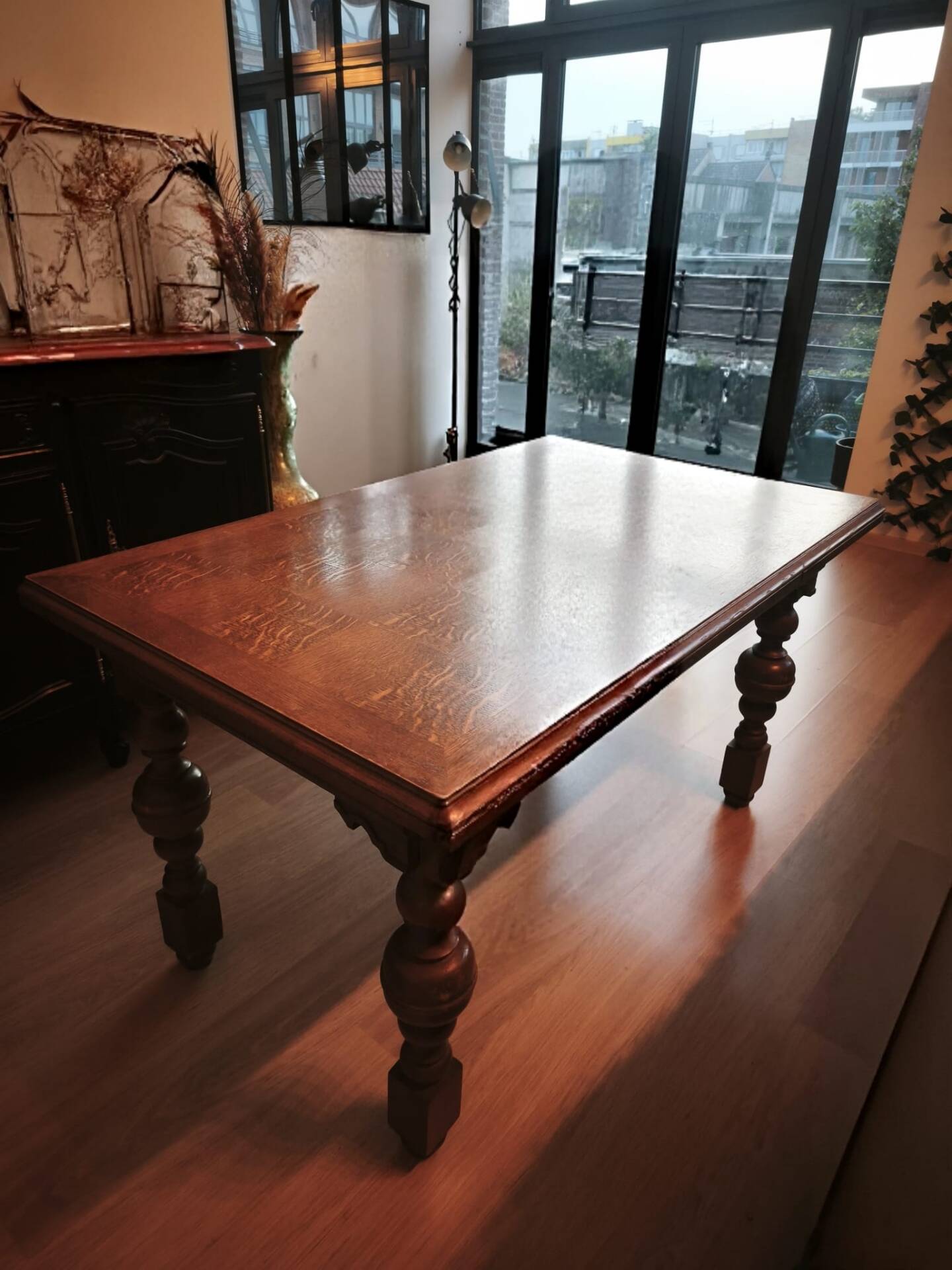 Table en bois massif