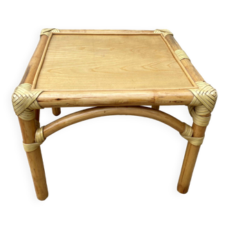 Rattan end table with 1 shelf in vintage oak veneer from the 80s Maugrion