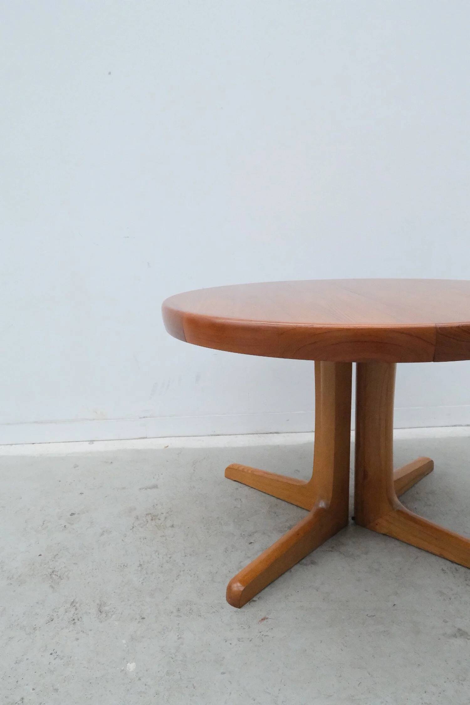 Baumann Scandinavian-style teak dining table, France 1970s